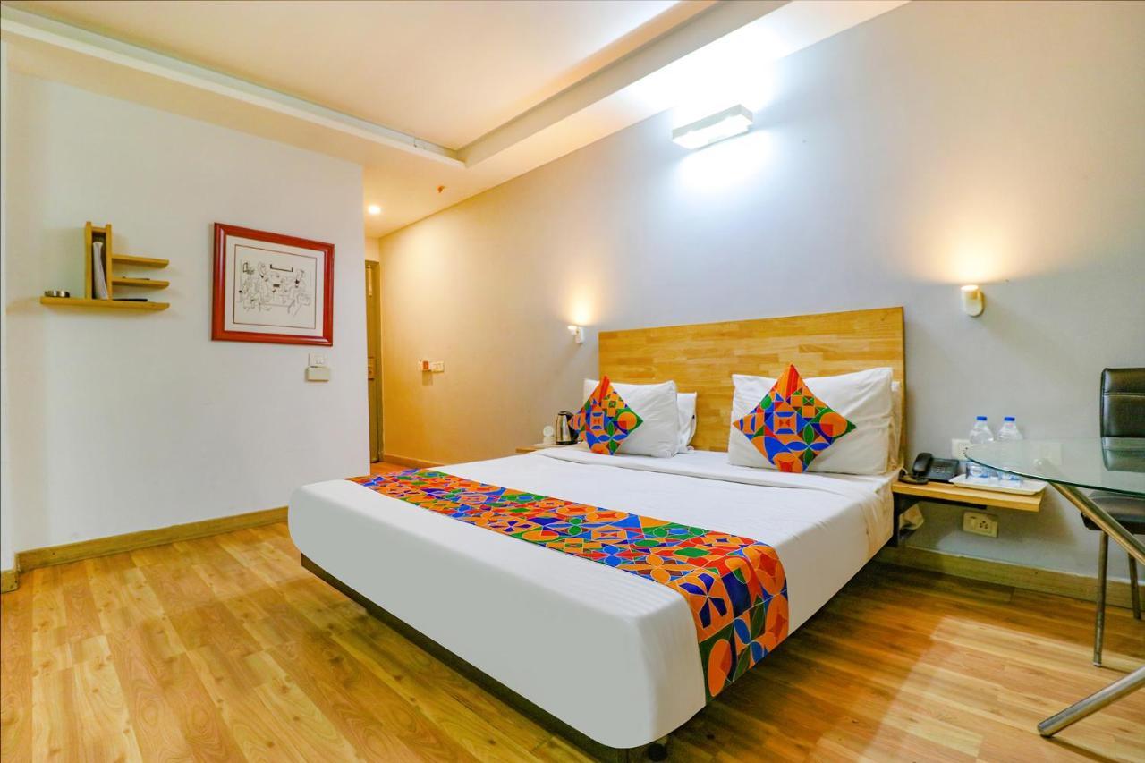 Fabhotel Majestic Jpm I New Delhi Eksteriør billede