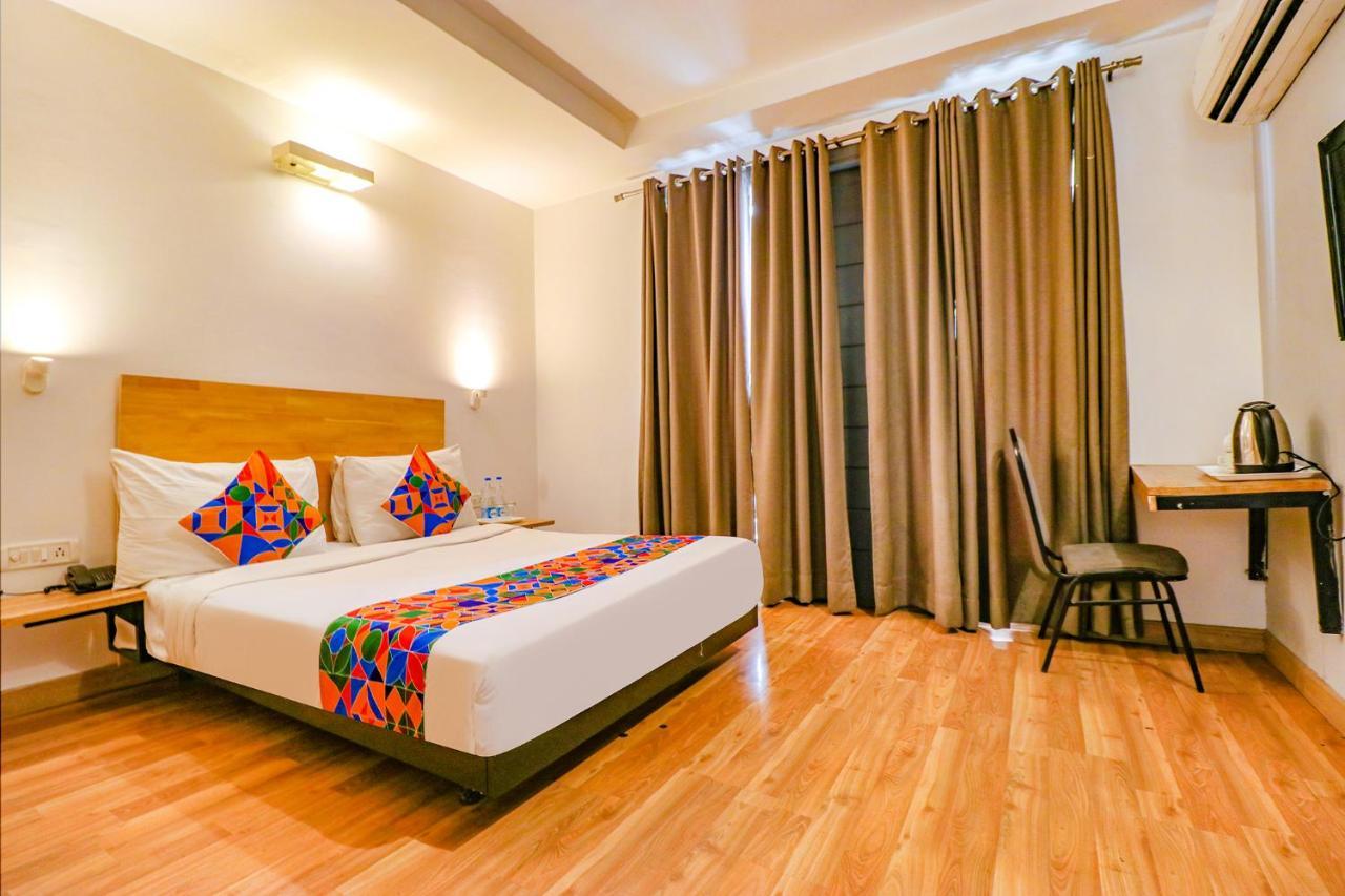 Fabhotel Majestic Jpm I New Delhi Eksteriør billede