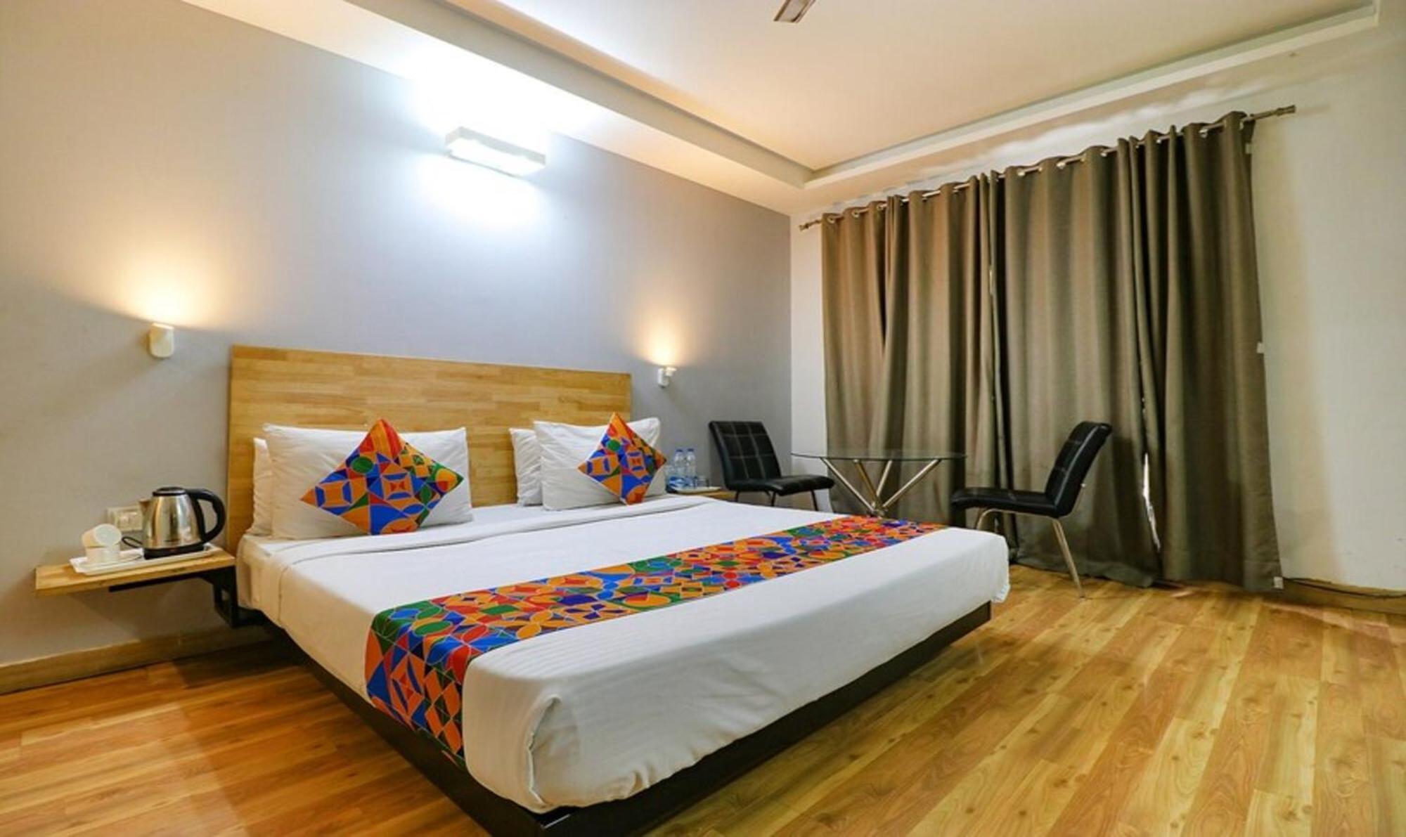 Fabhotel Majestic Jpm I New Delhi Eksteriør billede